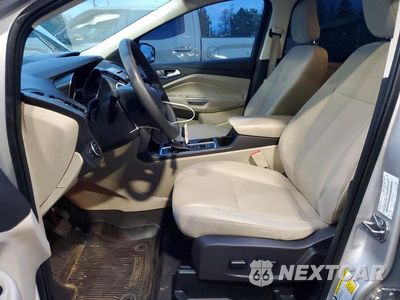 Zdjęcie 7 z 12 samochodu: 2018 FORD ESCAPE SE VIN:1FMCU9GD3JUD37069 - miniatura