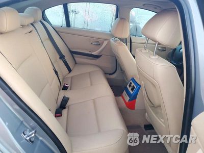 Zdjęcie 10 z 12 samochodu: 2008 BMW 328 I VIN:WBAVA37528NL17828 - miniatura