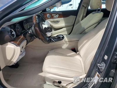 Zdjęcie 7 z 12 samochodu: 2017 MERCEDES-BENZ E 300 VIN:WDDZF4JB3HA096408 - miniatura