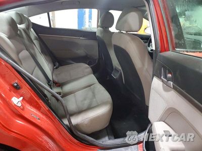Zdjęcie 10 z 13 samochodu: 2017 HYUNDAI ELANTRA SE VIN:5NPD74LF8HH101791 - miniatura