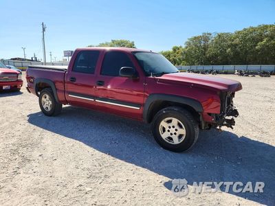 Czwarte zdjęcie samochodu z boku: 2006 CHEVROLET SILVERADO K1500 VIN:2GCEK13T161105638 - miniatura