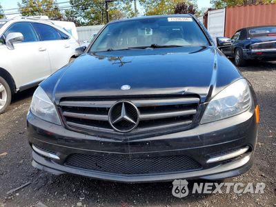 Piąte zdjęcie samochodu w środku: 2011 MERCEDES-BENZ C 300 4MATIC VIN:WDDGF8BB3BR180685 - miniatura