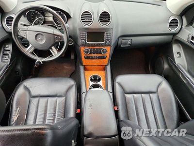 Zdjęcie 8 z 12 samochodu: 2006 MERCEDES-BENZ ML 350 VIN:4JGBB86E46A044683 - miniatura