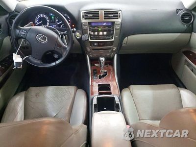Zdjęcie 8 z 13 samochodu: 2008 LEXUS IS 250 VIN:JTHCK262985017792 - miniatura