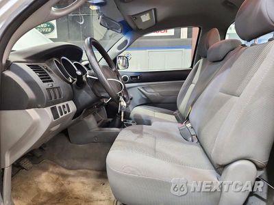 Zdjęcie 7 z 12 samochodu: 2007 TOYOTA TACOMA BASE VIN:5TEPX42N27Z465643 - miniatura