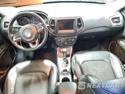 Zdjęcie 8 z 13 samochodu: 2019 JEEP COMPASS LATITUDE VIN:3C4NJDBB9KT846948 - miniatura