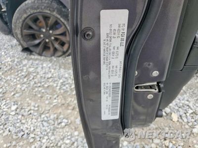 Zdjęcie 12 z 12 samochodu: 2015 CHRYSLER 300 LIMITED VIN:2C3CCAAG5FH930670 - miniatura