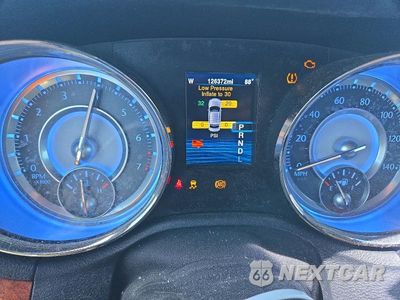 Zdjęcie 9 z 13 samochodu: 2014 CHRYSLER 300 VIN:2C3CCAAG3EH281479 - miniatura