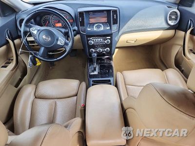 Zdjęcie 8 z 12 samochodu: 2010 NISSAN MAXIMA 3.5 S VIN:1N4AA5AP7AC813321 - miniatura