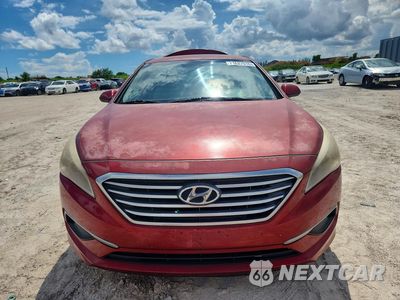 Piąte zdjęcie samochodu w środku: 2016 HYUNDAI SONATA SE VIN:5NPE24AFXGH411770 - miniatura