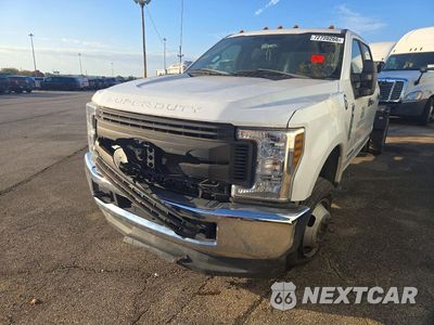 2018 FORD F350 SUPER DUTY 1FD8W3HT8JEC98153 - główne zdjęcie licytacji z USA - miniatura