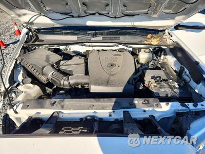 Zdjęcie 11 z 12 samochodu: 2019 TOYOTA TACOMA TRD OFF-ROAD VIN:3TMCZ5AN2KM208598 - miniatura