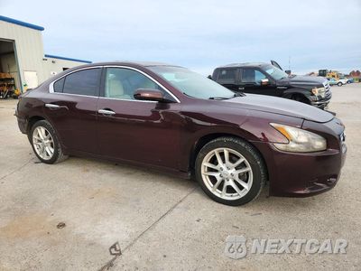 Czwarte zdjęcie samochodu z boku: 2014 NISSAN MAXIMA 3.5 S VIN:1N4AA5AP8EC488037 - miniatura