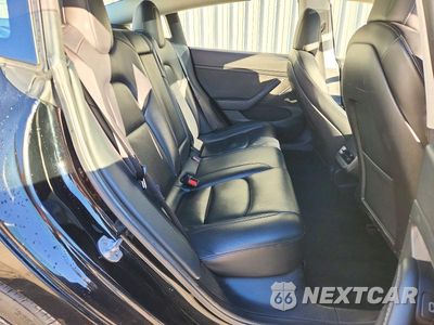 Zdjęcie 10 z 12 samochodu: 2022 TESLA MODEL 3 VIN:5YJ3E1EA5NF291271 - miniatura