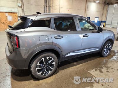 Trzecie zdjęcie samochodu z tyłu: 2026 NISSAN KICKS SV VIN:3N8AP6CB7TL389425 - miniatura