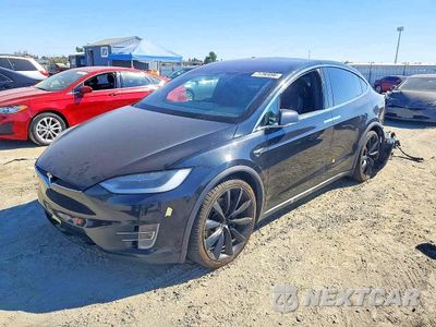 2018 TESLA MODEL X 5YJXCBE29JF089887 - główne zdjęcie licytacji z USA - miniatura