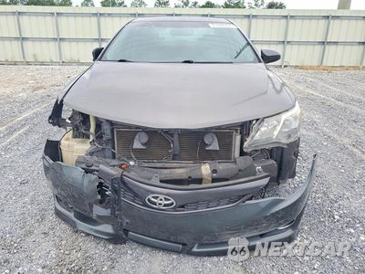 Piąte zdjęcie samochodu w środku: 2013 TOYOTA CAMRY SE VIN:4T1BF1FK5DU286606 - miniatura