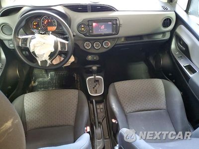 Zdjęcie 8 z 13 samochodu: 2017 TOYOTA YARIS 5-DOOR LE VIN:VNKKTUD3XHA071408 - miniatura