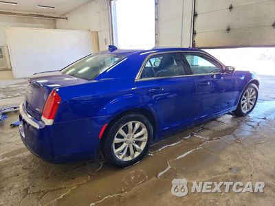 Trzecie zdjęcie samochodu z tyłu: 2018 CHRYSLER 300 TOURING VIN:2C3CCARG4JH195659 - miniatura