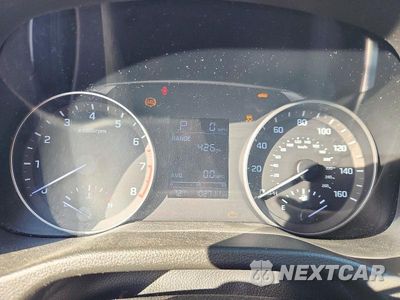 Zdjęcie 9 z 12 samochodu: 2017 HYUNDAI ELANTRA SE VIN:5NPD84LF7HH113640 - miniatura