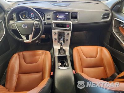 Zdjęcie 8 z 12 samochodu: 2018 VOLVO S60 INSCRIPTION VIN:LYV402TK3JB185806 - miniatura