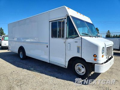 Czwarte zdjęcie samochodu z boku: 2010 FORD E450 DELIVERY TRUCK VIN:1FC4E4KLXADB02031 - miniatura