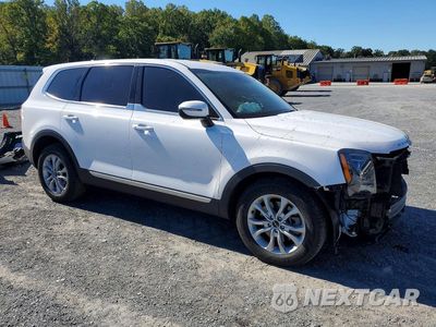 Czwarte zdjęcie samochodu z boku: 2022 KIA TELLURIDE LX VIN:5XYP2DHCXNG202182 - miniatura