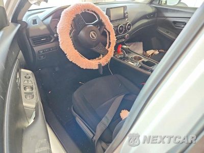 Zdjęcie 8 z 12 samochodu: 2025 NISSAN SENTRA S VIN:3N1AB8BV7SY227025 - miniatura