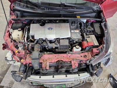 Zdjęcie 11 z 13 samochodu: 2017 TOYOTA PRIUS THREE VIN:JTDKARFU6H3528561 - miniatura