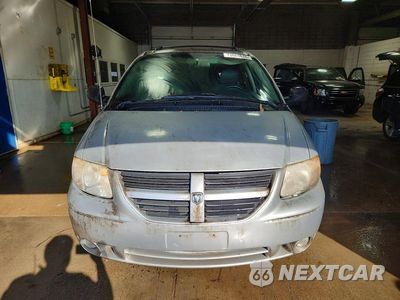Piąte zdjęcie samochodu w środku: 2005 DODGE GRAND CARAVAN SXT VIN:2D4GP44L85R581074 - miniatura