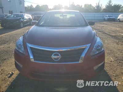 Piąte zdjęcie samochodu w środku: 2015 NISSAN ALTIMA 2.5 S VIN:1N4AL3AP1FN386504 - miniatura