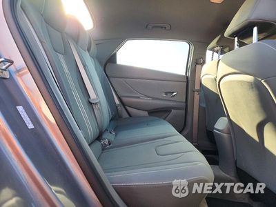 Zdjęcie 10 z 12 samochodu: 2023 HYUNDAI ELANTRA SEL VIN:KMHLM4AG1PU432681 - miniatura
