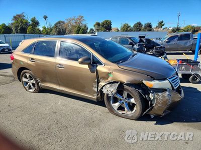 Czwarte zdjęcie samochodu z boku: 2010 TOYOTA VENZA FWD V6 VIN:4T3ZK3BB9AU024764 - miniatura
