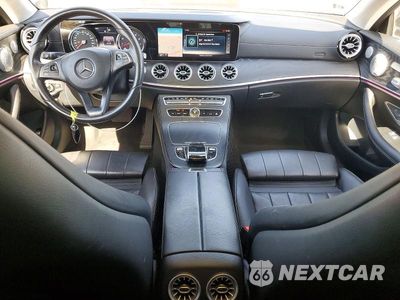 Zdjęcie 8 z 13 samochodu: 2018 MERCEDES-BENZ E 400 VIN:WDD1J6FB6JF022179 - miniatura