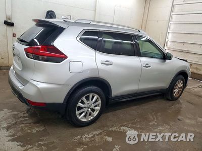 Trzecie zdjęcie samochodu z tyłu: 2018 NISSAN ROGUE SV VIN:5N1AT2MV4JC851534 - miniatura