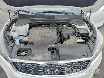Zdjęcie 11 z 13 samochodu: 2019 KIA SORENTO LX V6 VIN:5XYPG4A54KG478530 - miniatura