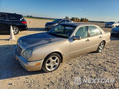 1998 MERCEDES-BENZ E 430 WDBJF70F2WA631527 - główne zdjęcie licytacji z USA - miniatura