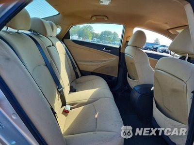 Zdjęcie 10 z 13 samochodu: 2011 HYUNDAI SONATA GLS VIN:5NPEB4ACXBH115212 - miniatura