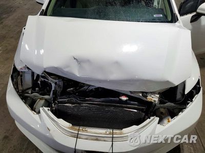 Zdjęcie 11 z 12 samochodu: 2015 HONDA CIVIC LX VIN:19XFB2F54FE113775 - miniatura