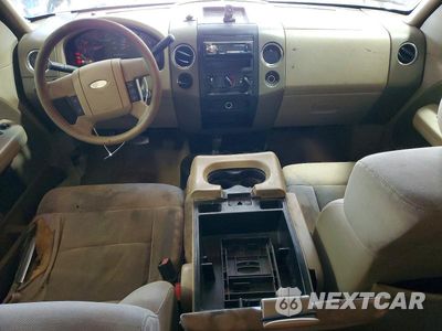 Zdjęcie 8 z 13 samochodu: 2004 FORD F150 VIN:1FTRX14W04NA64801 - miniatura