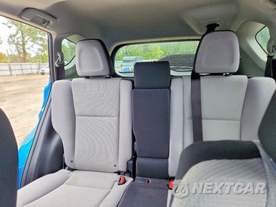 Zdjęcie 10 z 13 samochodu: 2016 TOYOTA RAV4 XLE VIN:JTMRFREV8GD180152 - miniatura