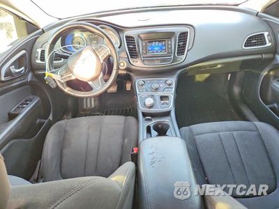Zdjęcie 8 z 12 samochodu: 2016 CHRYSLER 200 LX VIN:1C3CCCFB8GN191733 - miniatura