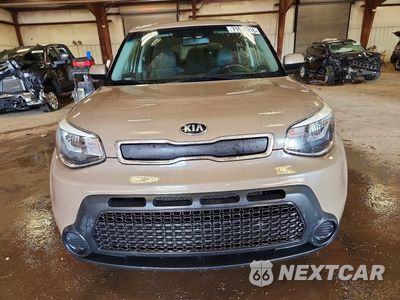 Piąte zdjęcie samochodu w środku: 2015 KIA SOUL BASE VIN:KNDJN2A2XF7170237 - miniatura
