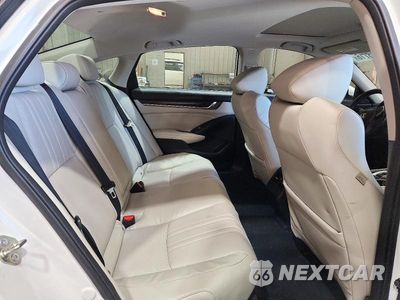 Zdjęcie 10 z 13 samochodu: 2018 HONDA ACCORD TOURING HYBRID VIN:1HGCV3F97JA002346 - miniatura