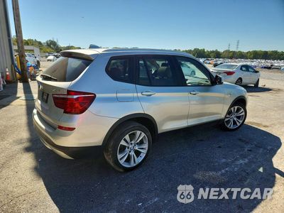 Trzecie zdjęcie samochodu z tyłu: 2016 BMW X3 SDRIVE28I VIN:5UXWZ7C58G0R32116 - miniatura