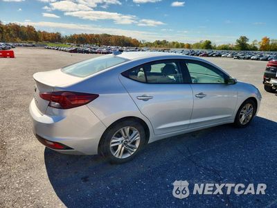 Trzecie zdjęcie samochodu z tyłu: 2020 HYUNDAI ELANTRA SEL VIN:5NPD84LF8LH501520 - miniatura