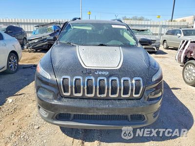 Piąte zdjęcie samochodu w środku: 2016 JEEP CHEROKEE SPORT VIN:1C4PJLAB8GW374070 - miniatura