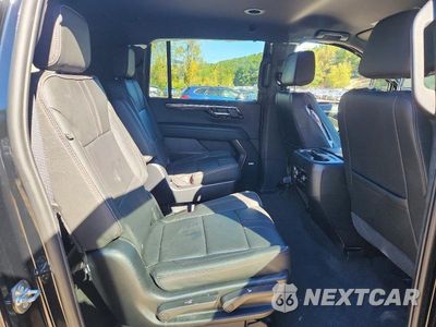 Zdjęcie 11 z 13 samochodu: 2026 CHEVROLET SUBURBAN C1500 RST VIN:1GNS5EKD2TR130120 - miniatura