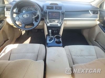 Zdjęcie 8 z 12 samochodu: 2013 TOYOTA CAMRY LE VIN:4T4BF1FK7DR298102 - miniatura