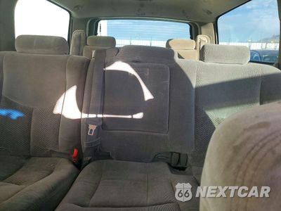 Zdjęcie 10 z 13 samochodu: 2003 CHEVROLET SUBURBAN K1500 VIN:1GNFK16Z33J177292 - miniatura
